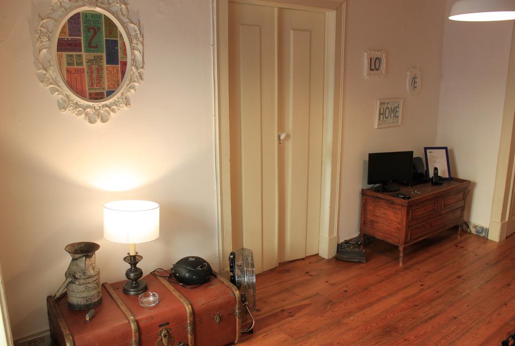The Blue House - Lively Bairro Alto Apartment Lisabona Cameră foto