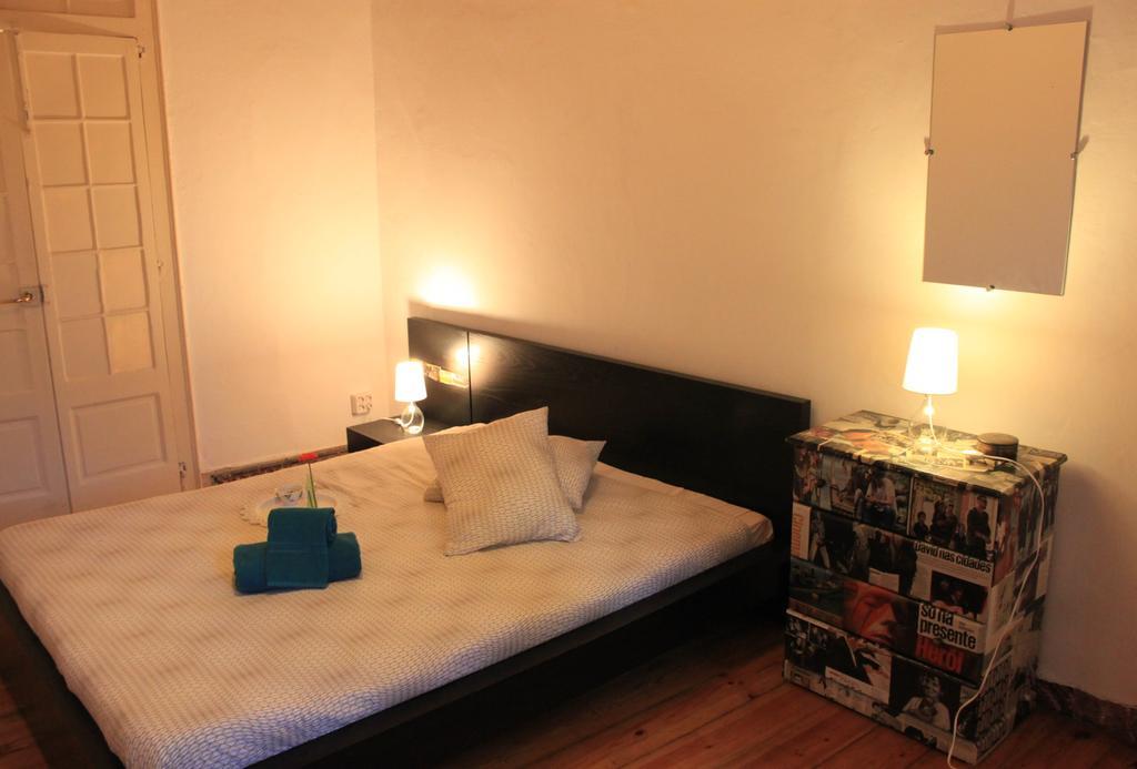 The Blue House - Lively Bairro Alto Apartment Lisabona Cameră foto